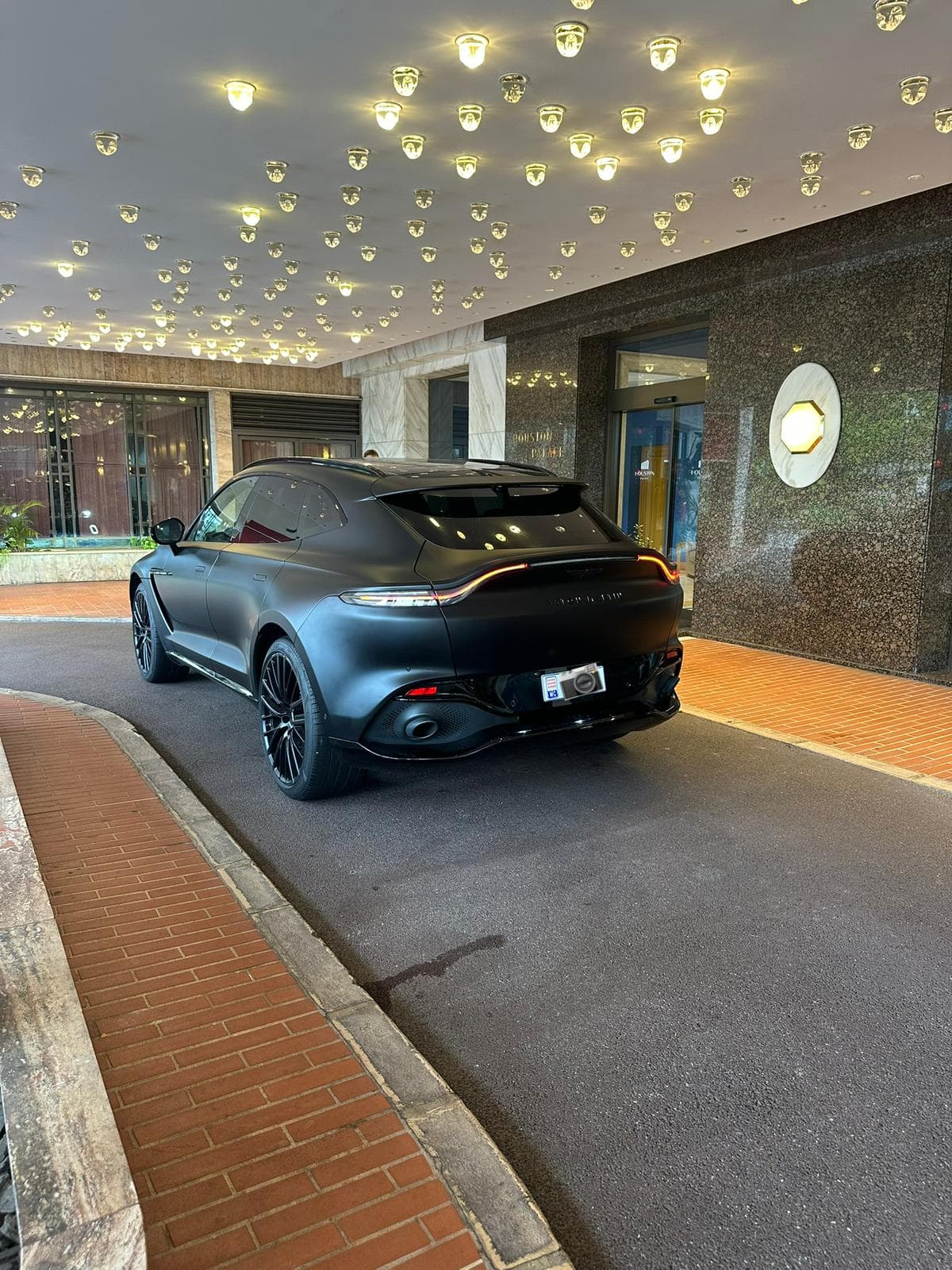 Aston Martin DBS Superleggera — grand tourisme FFGR Monaco Riviera