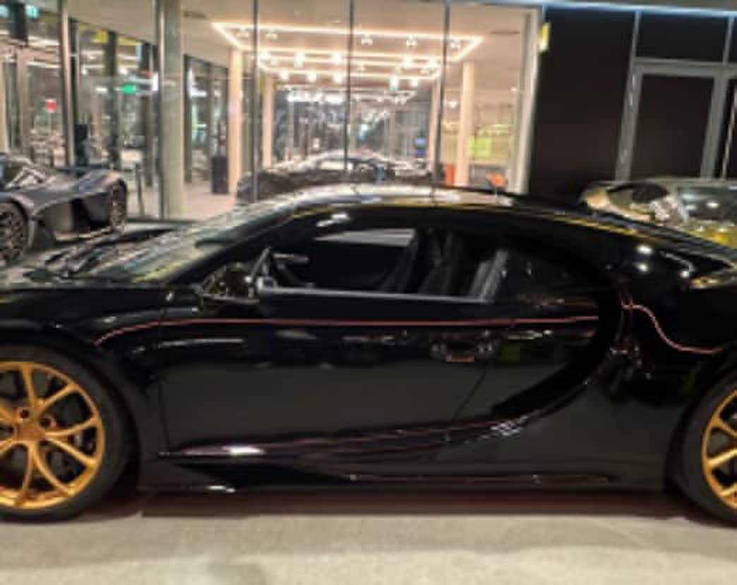 Bugatti Chiron: vue 1