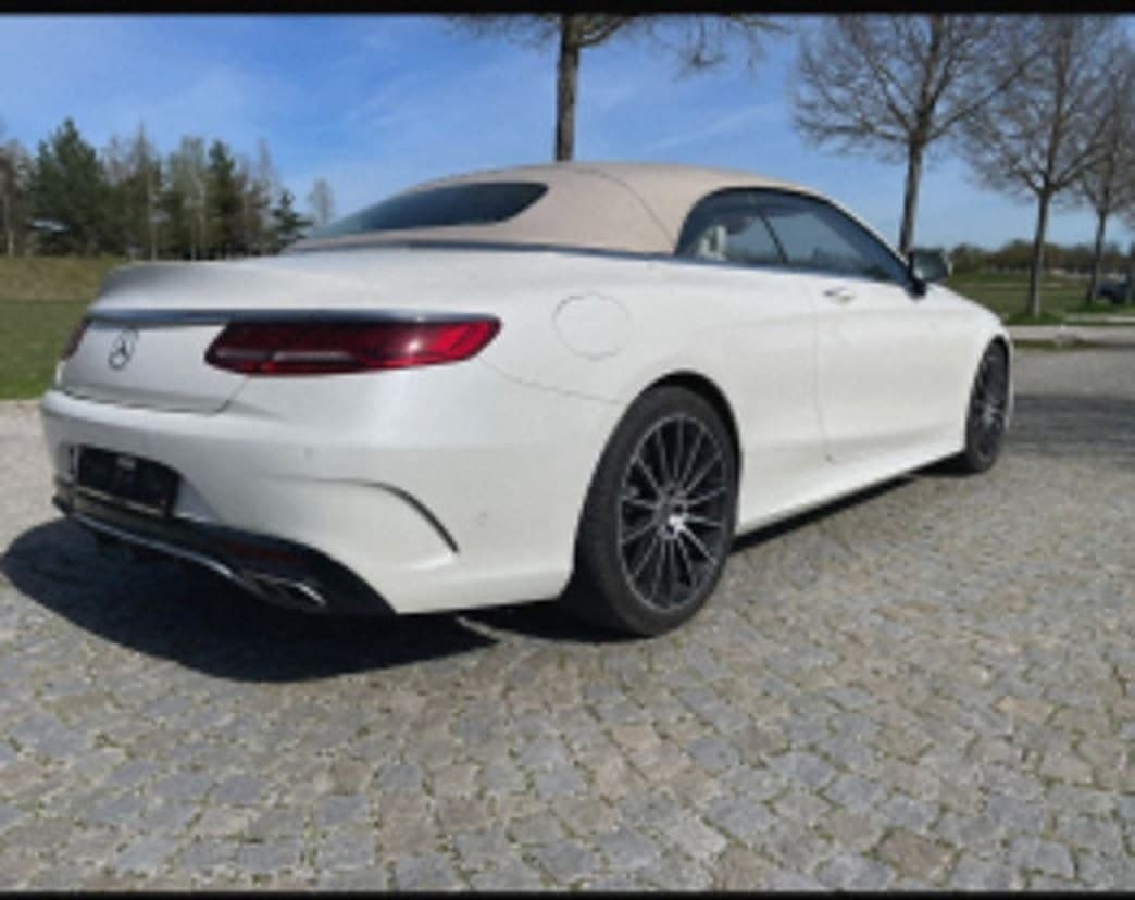 Mercedes-Benz S 560 Cabriolet: detail