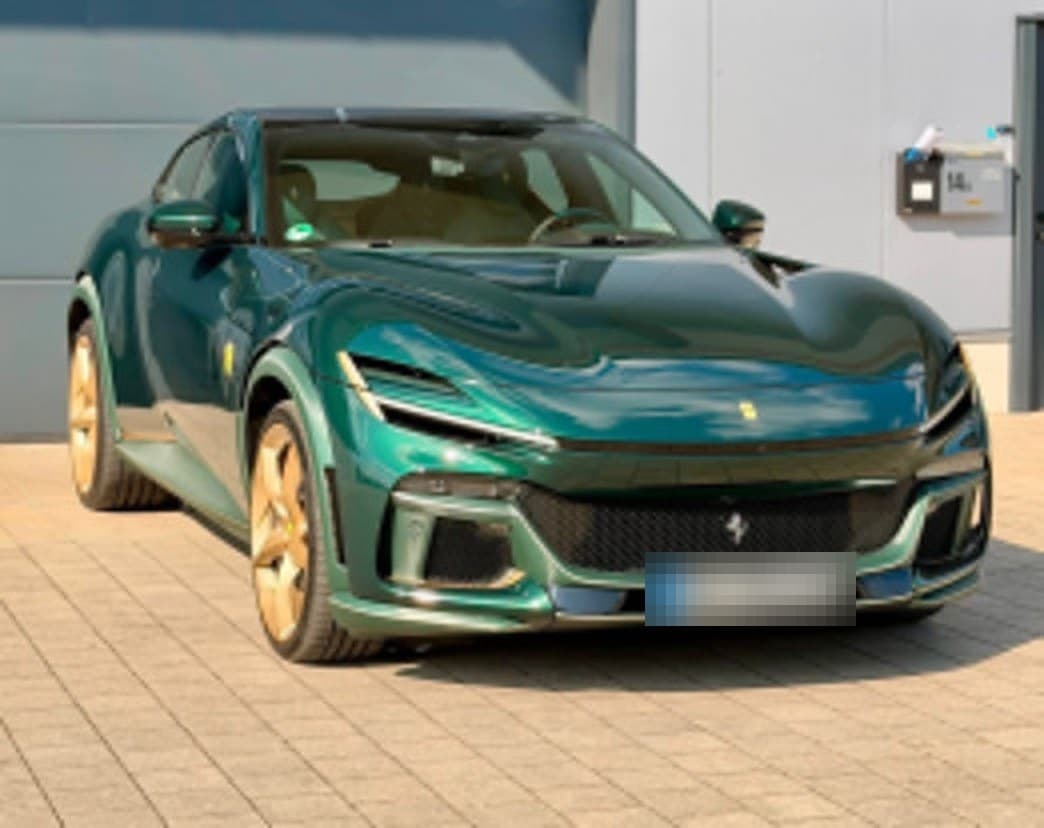 Ferrari Purosangue: 7