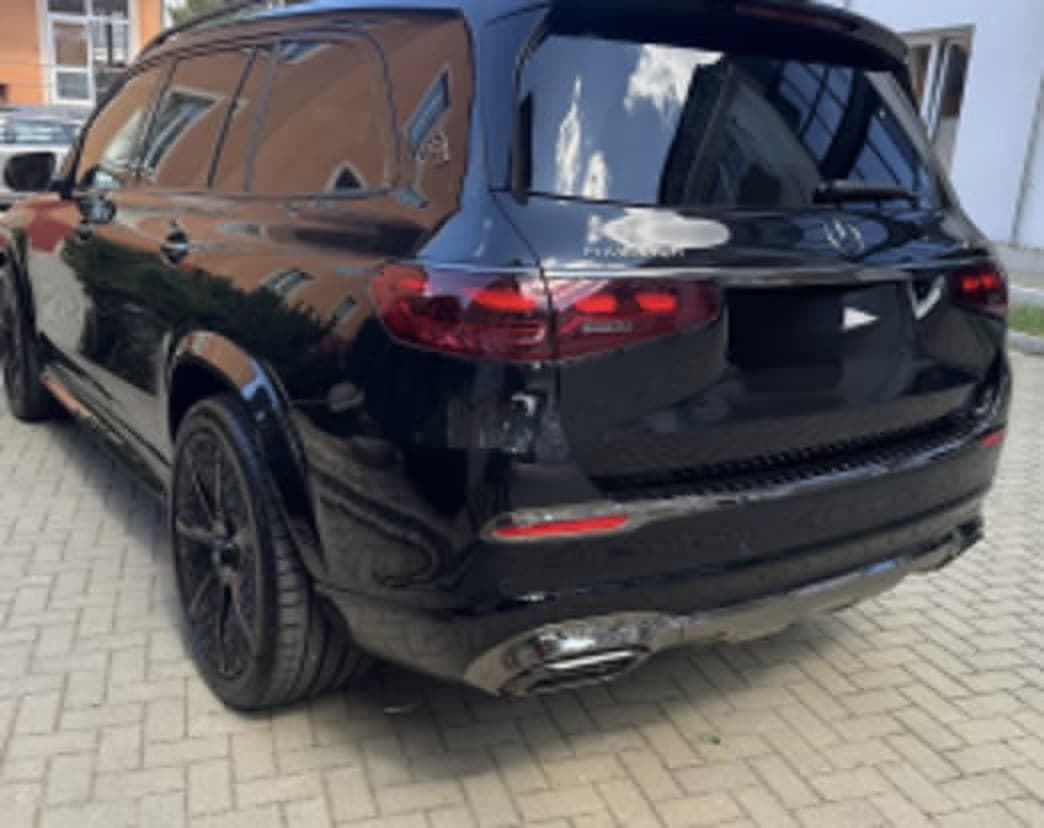 Mercedes-Maybach GLS 600: 5