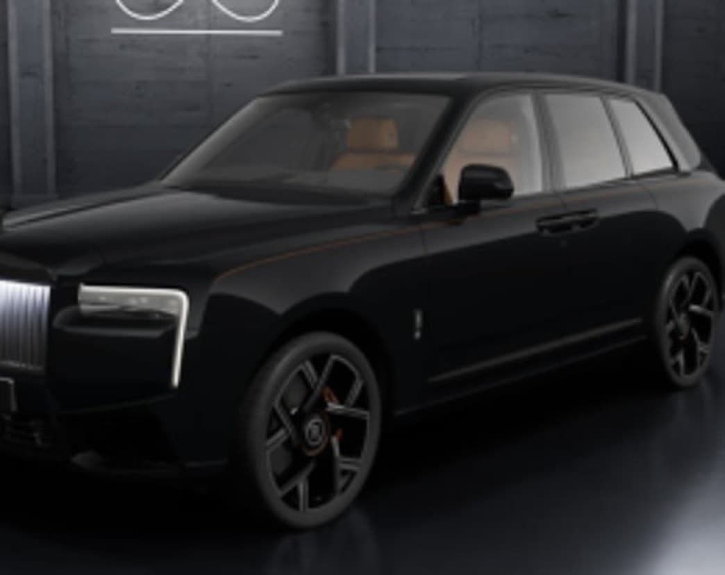 Rolls-Royce Cullinan Black Badge: 4