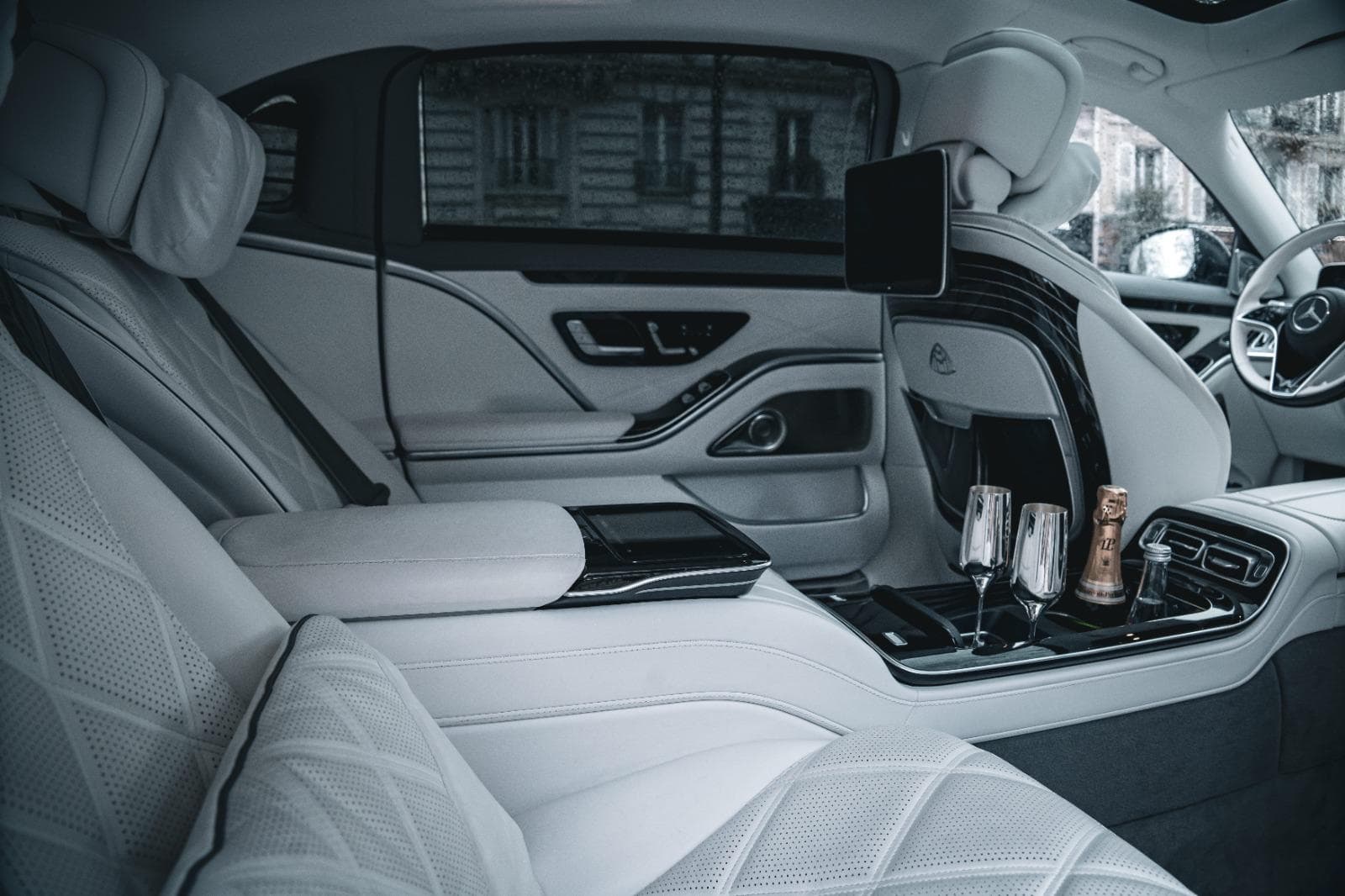 Mercedes-Maybach S 680