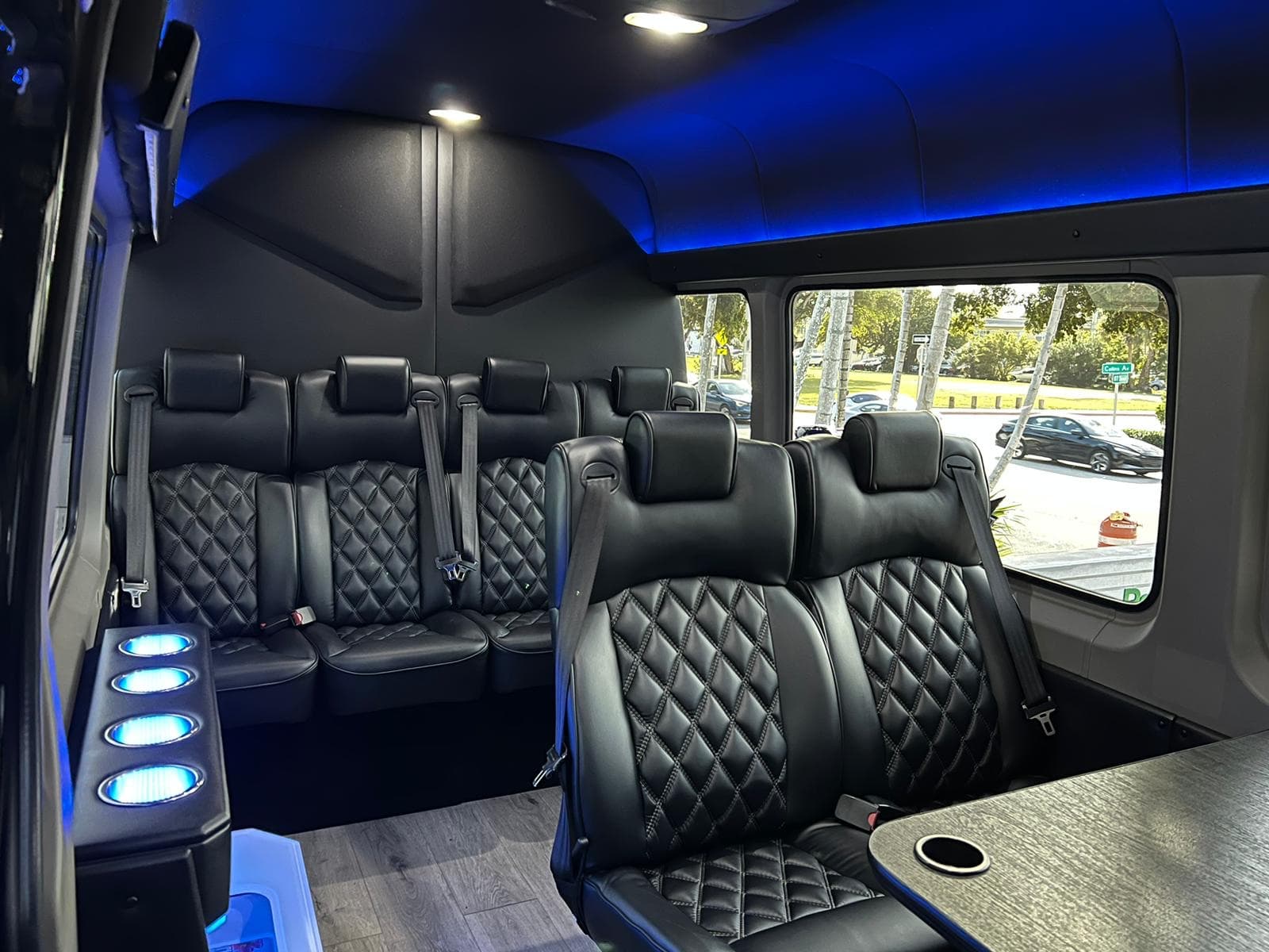 Sprinter VIP 13