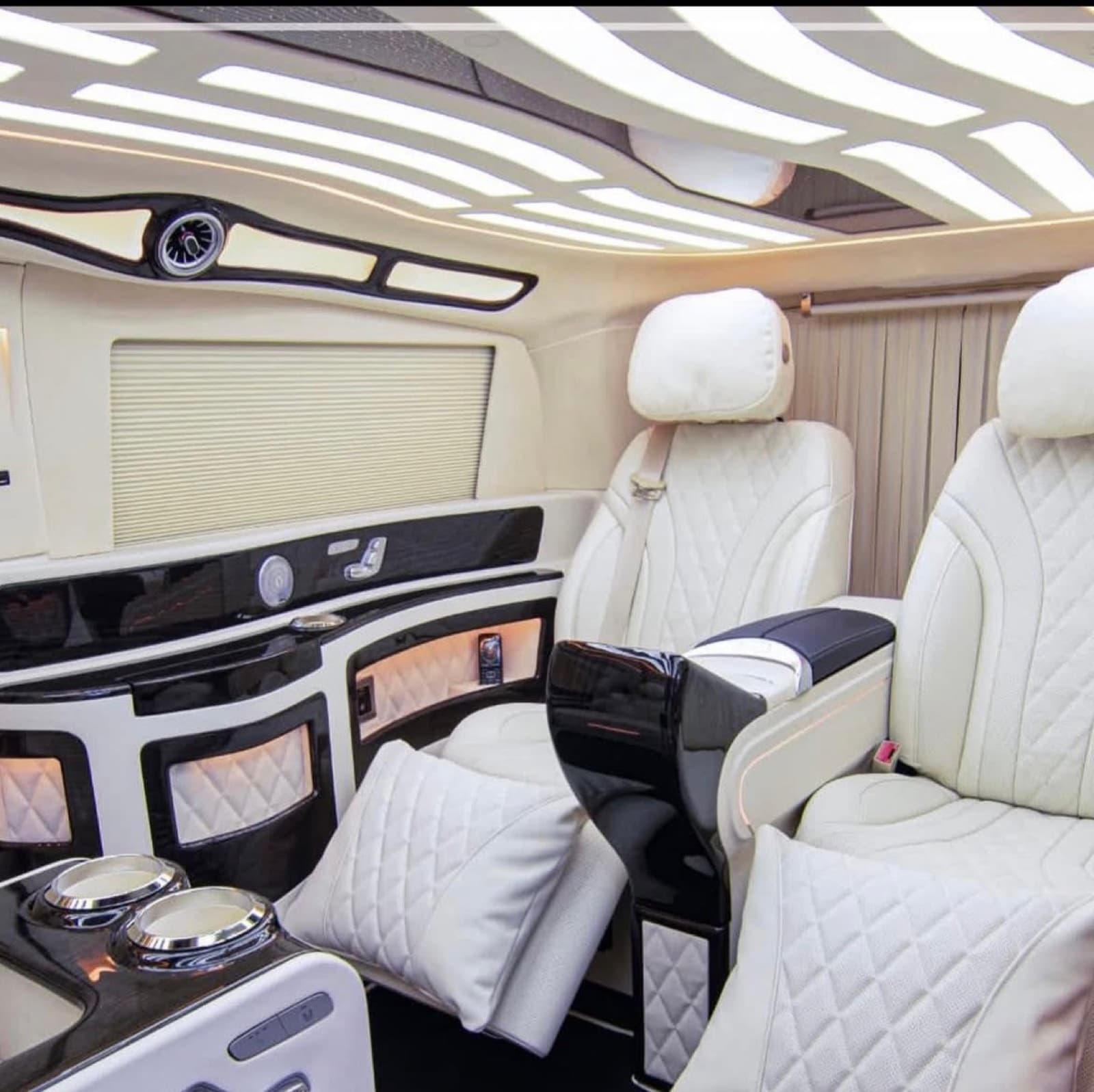 Sprinter VIP — Salon intérieur